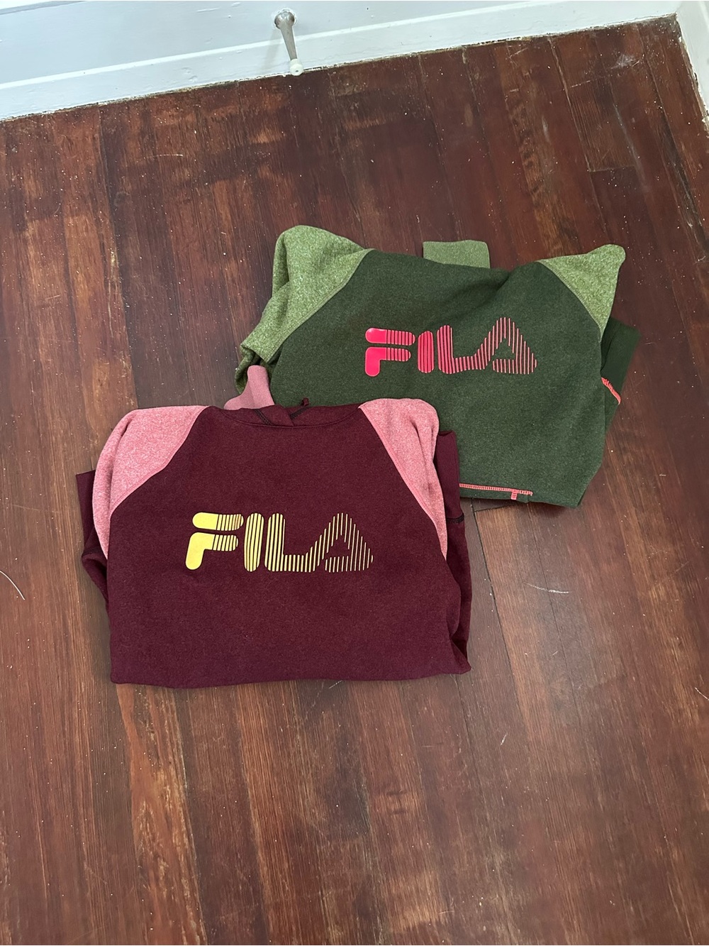 BUNDLE (2) Fila Long Sleeve Green Burgundy Hoodie Sweatshirt Tops